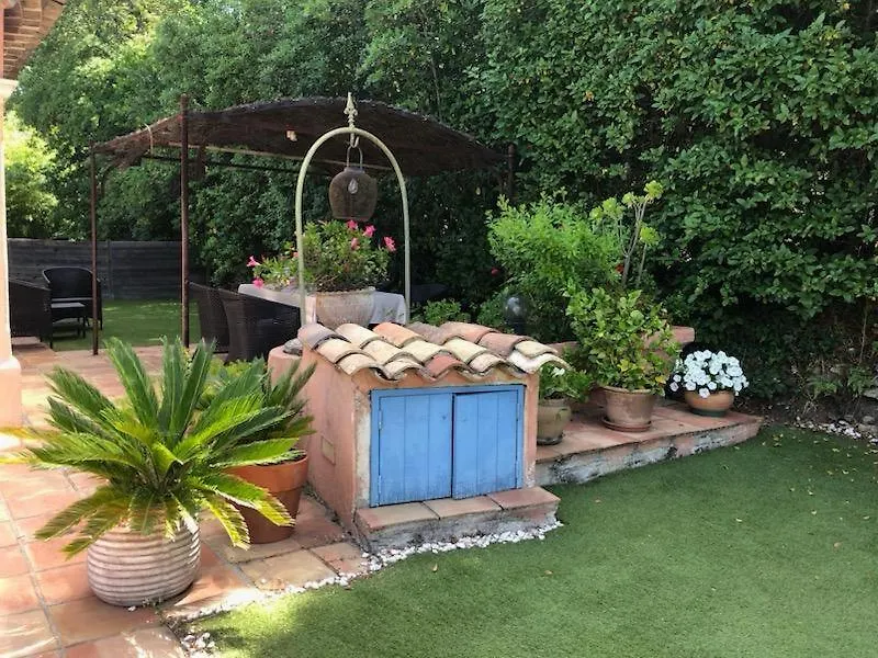 Petite Maison A L'Entree De Сен-Тропе Дом отдыха